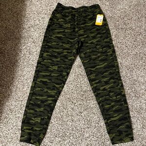 Youth Carhartt Camouflage Jogger Pants